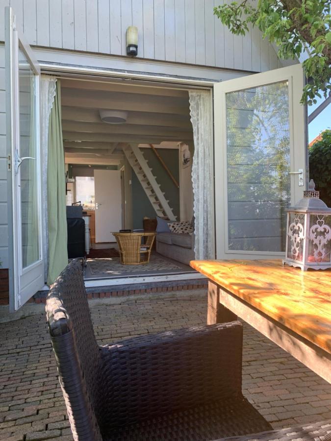 Very Nice Cottage In Durgerdam, With Private Garden, Free Parking, Pets Allowed Amsterdam Exterior photo
