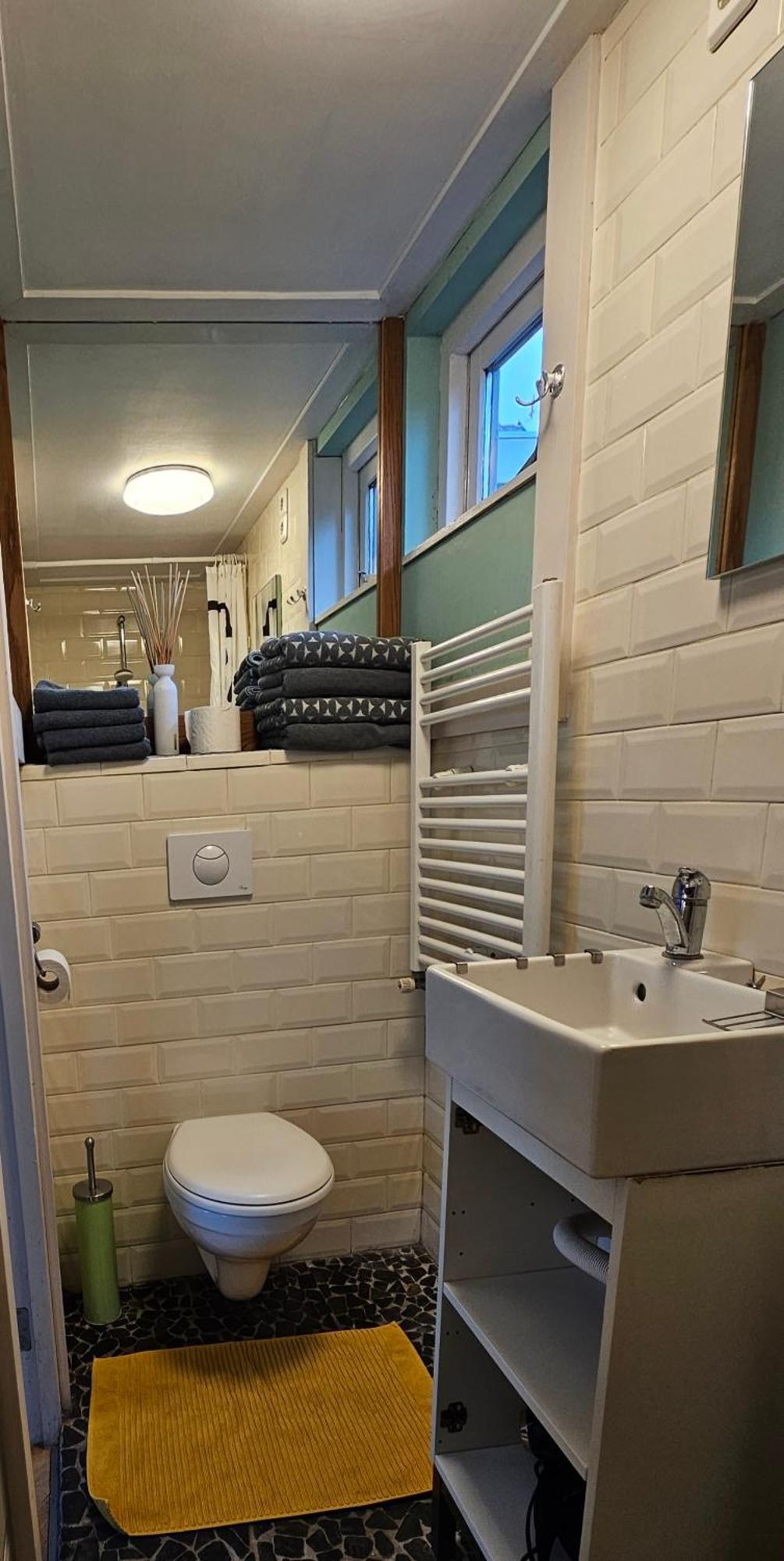 Very Nice Cottage In Durgerdam, With Private Garden, Free Parking, Pets Allowed Amsterdam Exterior photo